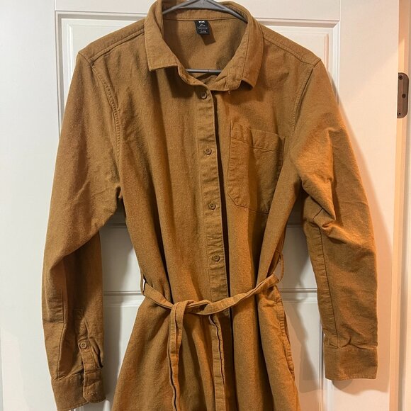 Helly Hansen Flannel Dress - Picture 1 of 3